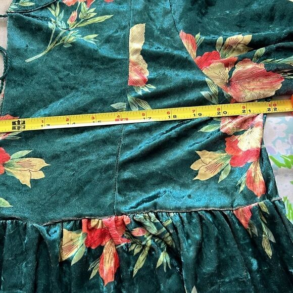 Nasty Gal x Lucy Wang Velvet Tunic Dress - L - Picture 9 of 14